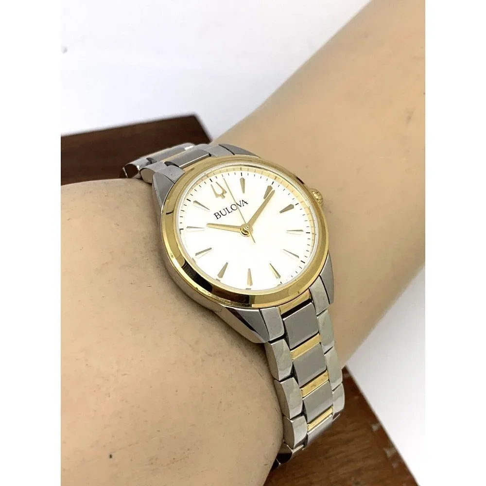 Bulova Women's Watch 98L277 Quartz 28mm Two Tone Stainless Steel Bracelet